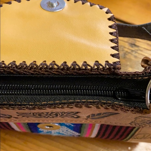 Native American handmade style crossbody purse - Picture 10 of 11